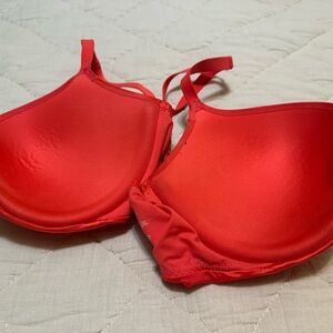Victoria secret razor back bra 36D
